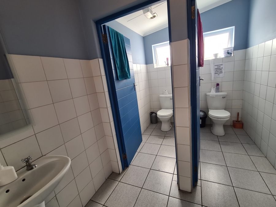 To Let commercial Property for Rent in East Bank Eastern Cape